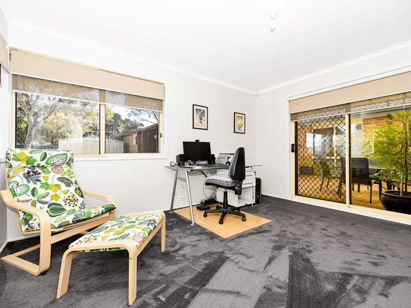 25 Hingston Close, Bonython ACT 2905