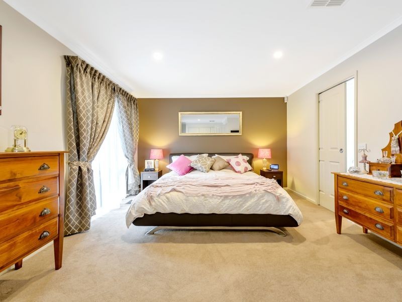 18 Wheatley Street, Gowrie ACT 2904