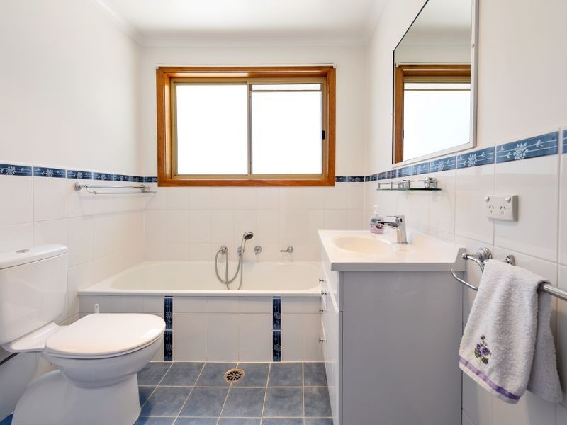 2 Kneebone Street, Bonython ACT 2905