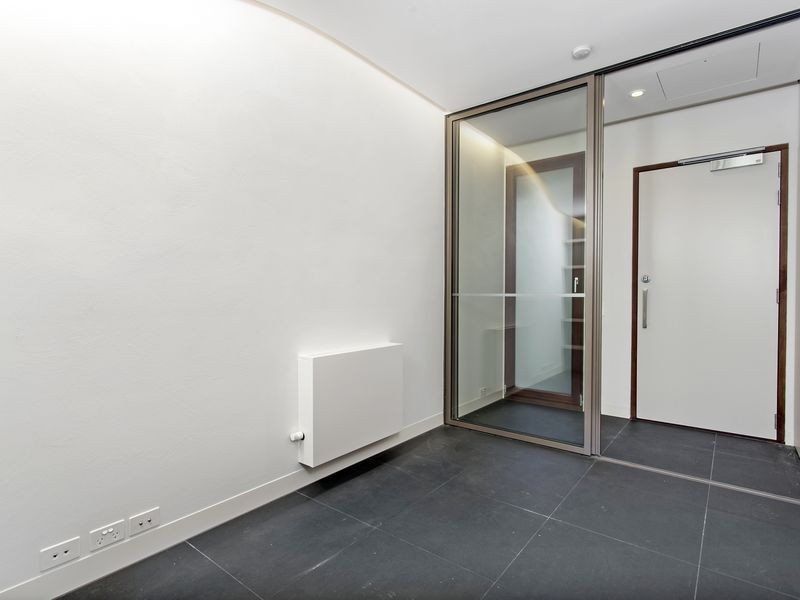 142/25 Edinburgh Avenue “Nishi”, City ACT 2601