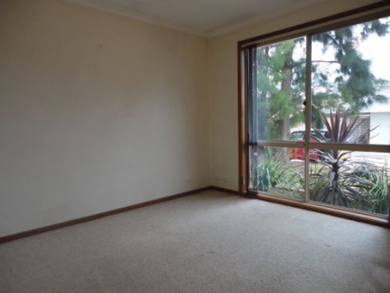 21/24 Beazley Crescent, Calwell ACT 2905