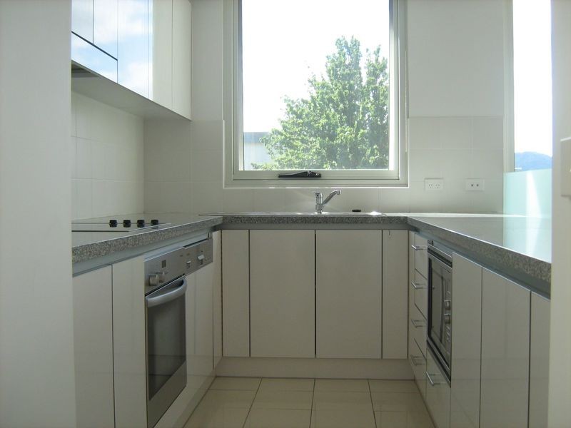 6/5 Bowen Drive, Barton ACT 2600