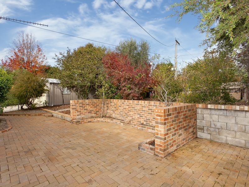 80 Casey Crescent, Calwell ACT 2905