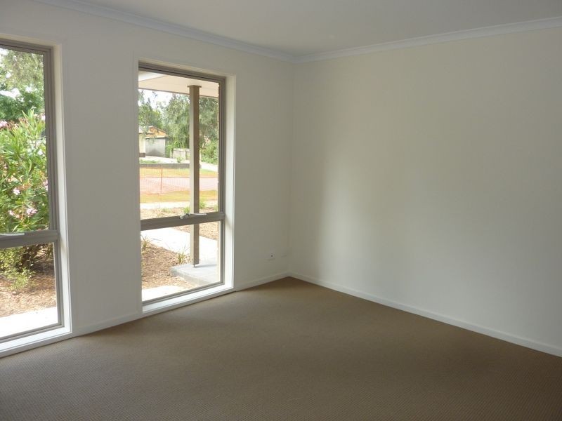 16 Castley Crescent, Kambah ACT 2902