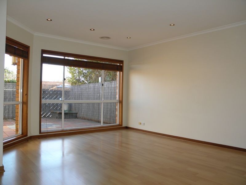 9/15 Moon Place, Gordon ACT 2906