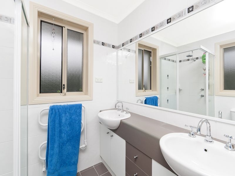 6 Rollins Place, Gordon ACT 2906