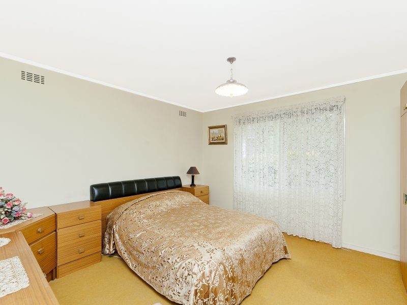 5 Allwood Street, Chifley ACT 2606