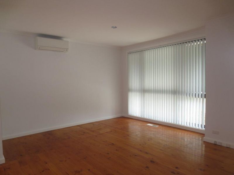 28 Gluyas Street, Farrer ACT 2607