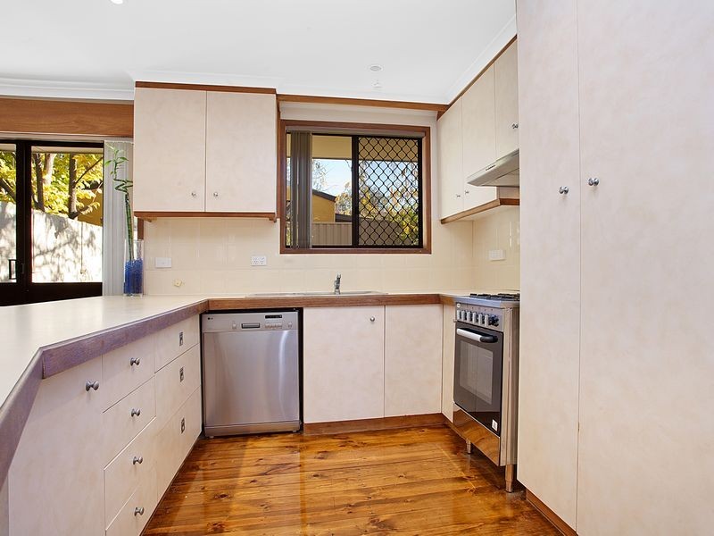 8 Carleton Street, Kambah ACT 2902