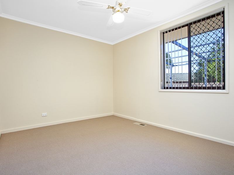 8 Carleton Street, Kambah ACT 2902