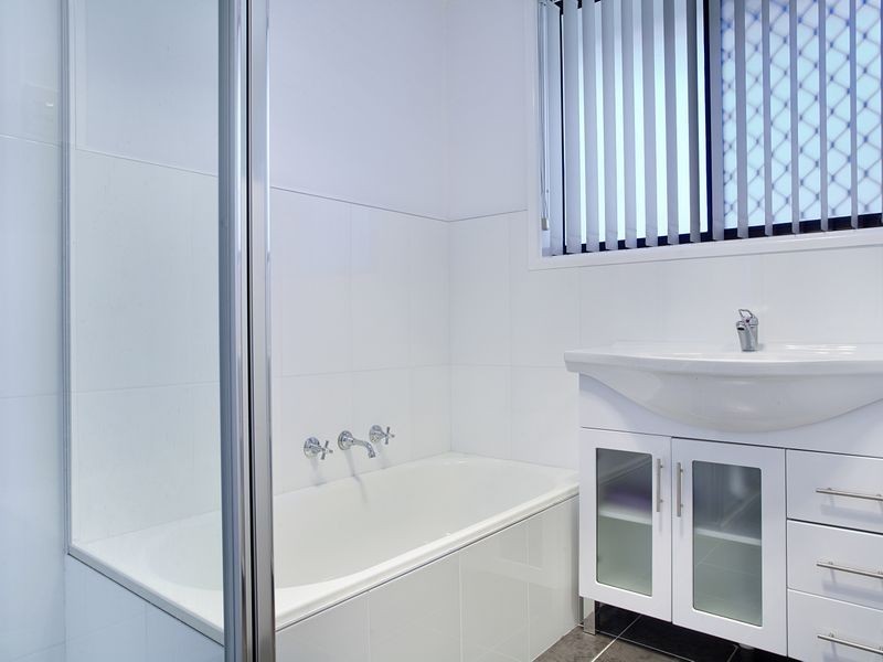 8 Carleton Street, Kambah ACT 2902