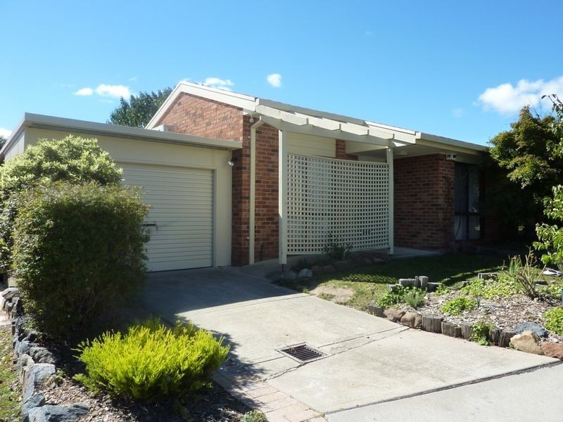 12 Pullar Place, Gordon ACT 2906