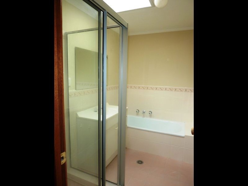 12 Pullar Place, Gordon ACT 2906