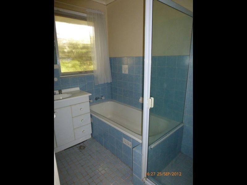 75 Jervois Street, Deakin ACT 2600