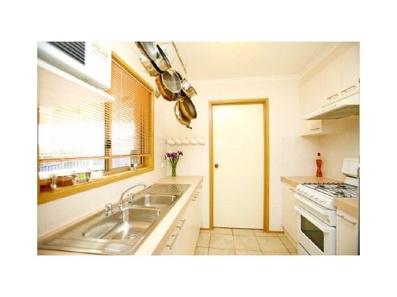 8/4-10 Wilson Crescent, Banks ACT 2906