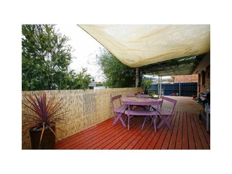 8/4-10 Wilson Crescent, Banks ACT 2906