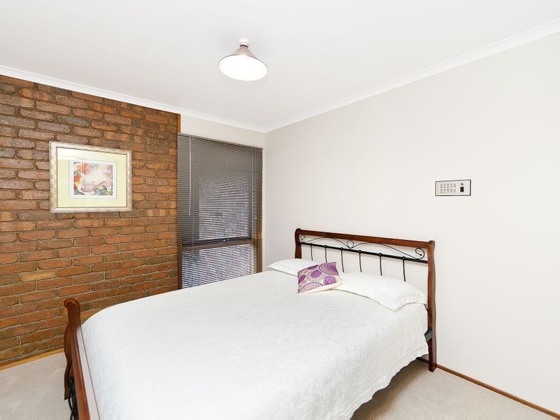 17 Fihelly Street, Fadden ACT 2904
