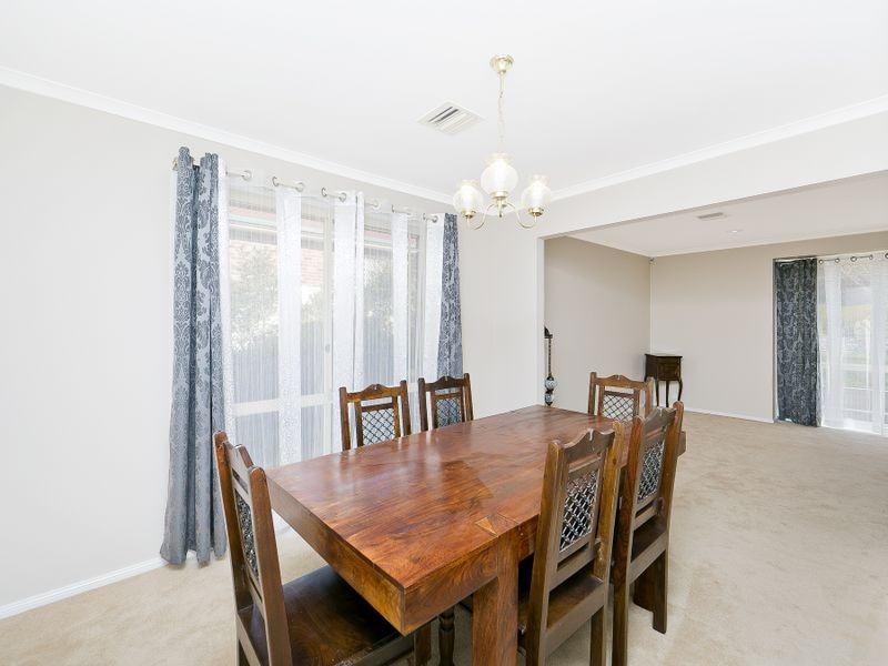 5/23 Shepherdson place, Isaacs ACT 2607
