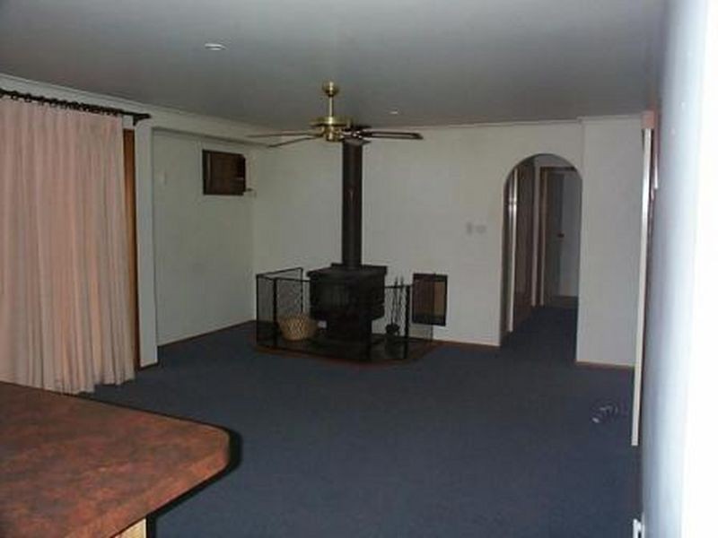 1 Yelland Place, Gilmore ACT 2905