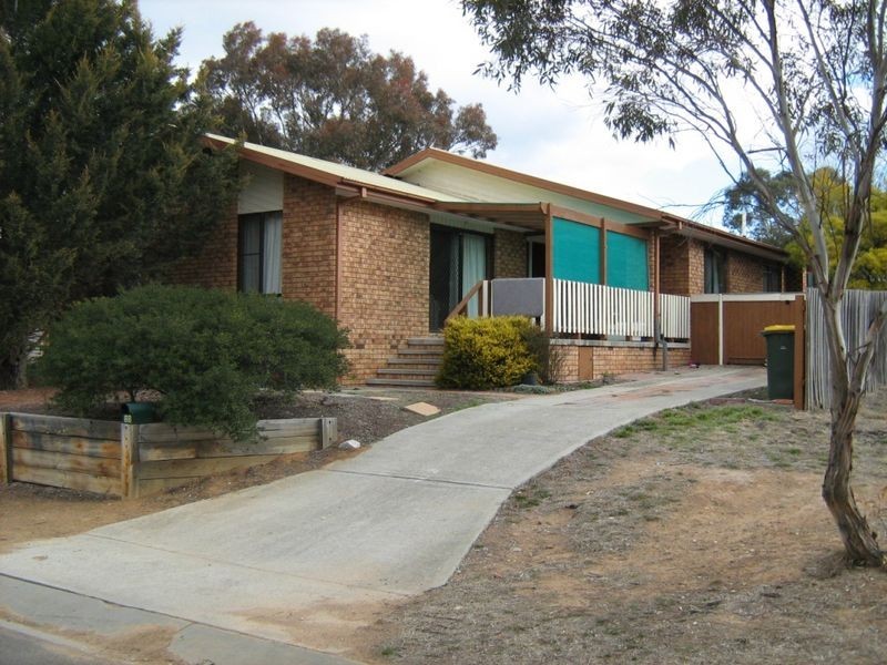 23 Hammill Close, Calwell ACT 2905