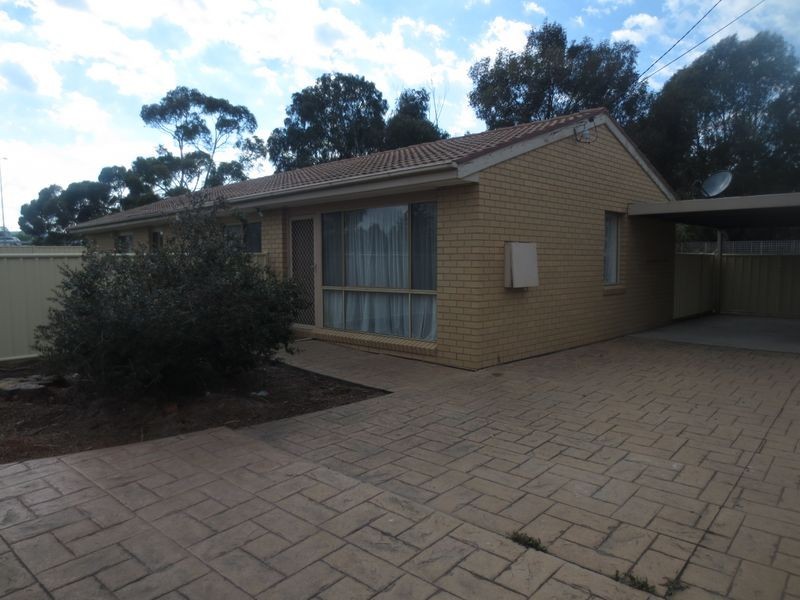 45 Abercorn Crescent, Isabella Plains ACT 2905