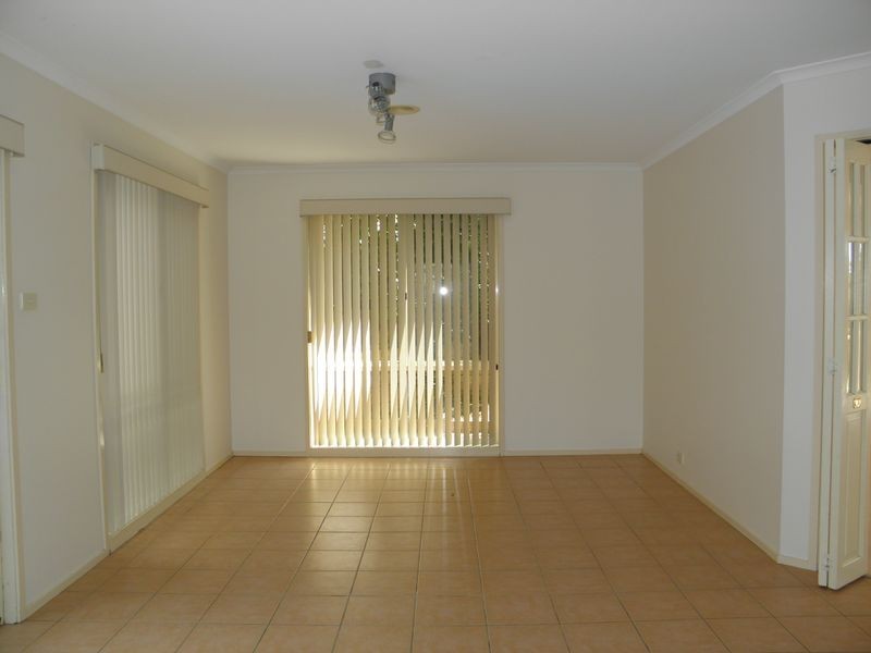 19 Clem Hill Street, Gordon ACT 2906