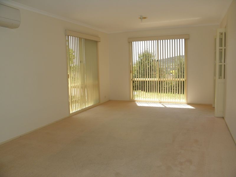 19 Clem Hill Street, Gordon ACT 2906