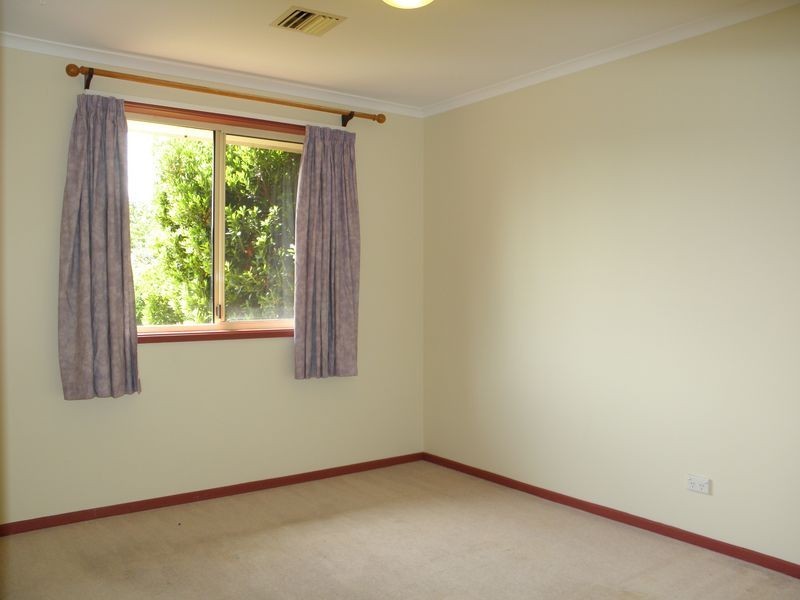 53 Wootton Crescent, Gordon ACT 2906