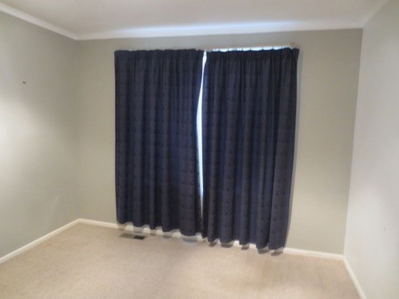 5 Furphy Place, Garran ACT 2605
