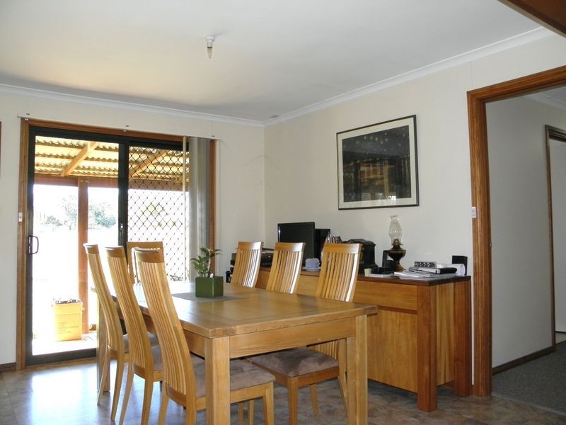 33 Ryrie Street, Michelago NSW 2620