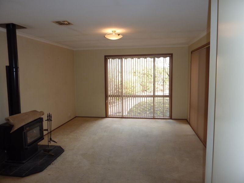 14 Kindler Street, Monash ACT 2904