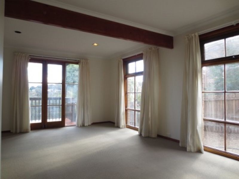 301 Bugden Avenue, Fadden ACT 2904