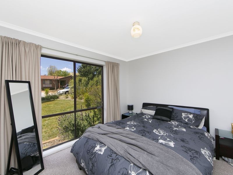 5 Flockton Place, Chisholm ACT 2905
