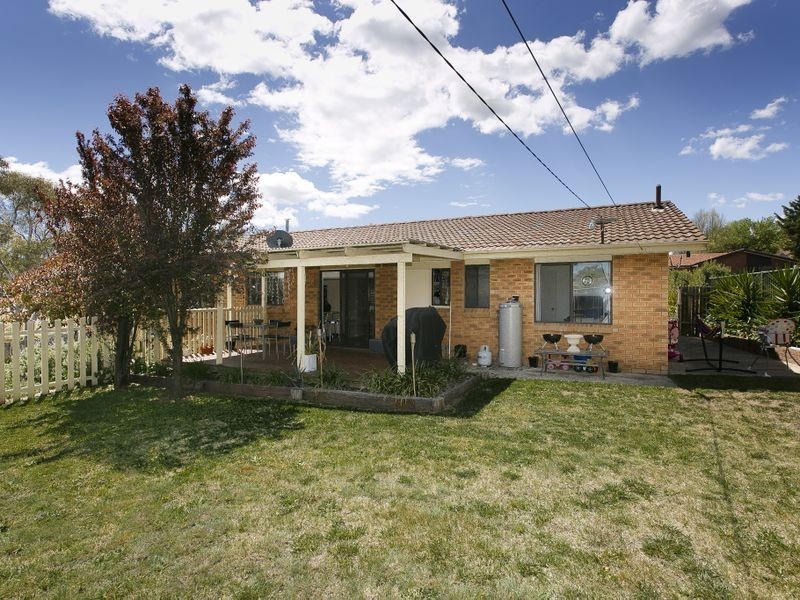 5 Flockton Place, Chisholm ACT 2905