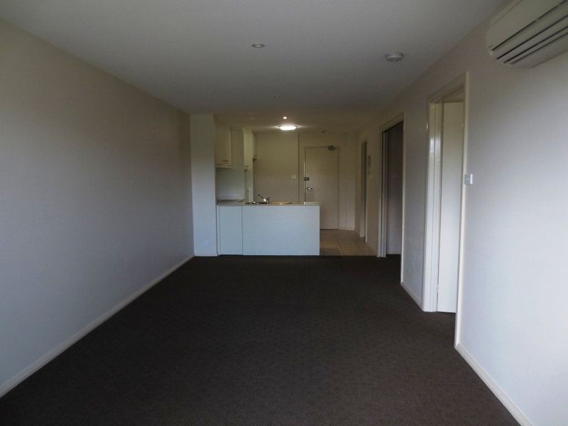 9/1 Cowlishaw Street, Greenway ACT 2900