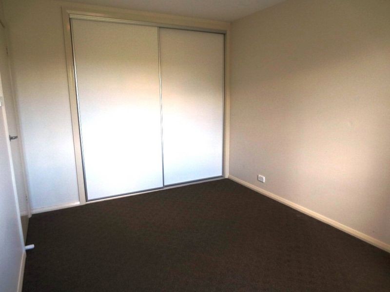 9/1 Cowlishaw Street, Greenway ACT 2900