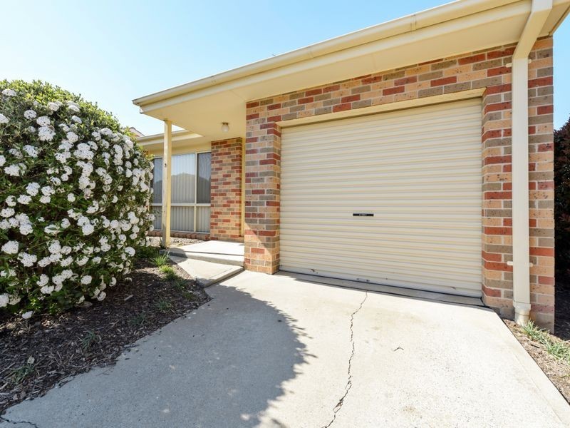 3/3 Lappin Place, Gordon ACT 2906