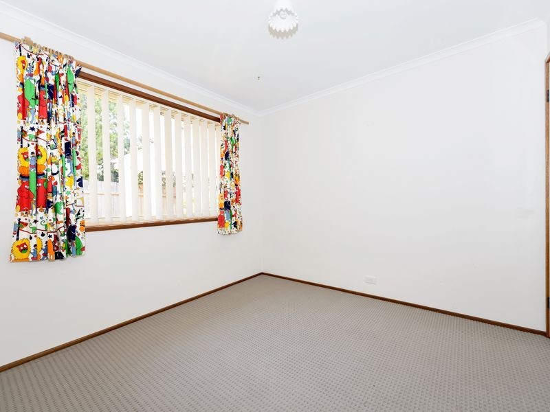 3/3 Lappin Place, Gordon ACT 2906