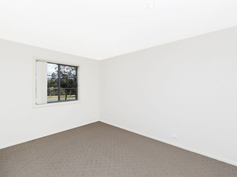 2/1 Cowlishaw Street, Greenway ACT 2900