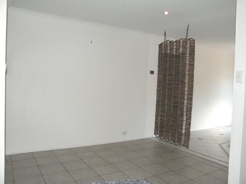 13 Harcus Close, Bonython ACT 2905