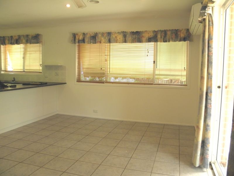 13 Harcus Close, Bonython ACT 2905