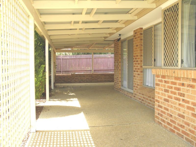 8 Iredale Place, Gordon ACT 2906