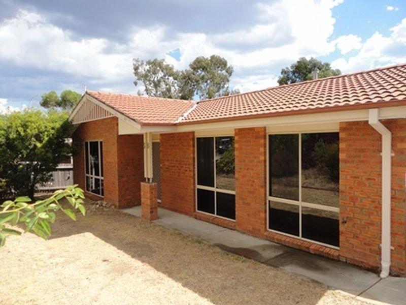 68 Pockett Avenue, Banks ACT 2906