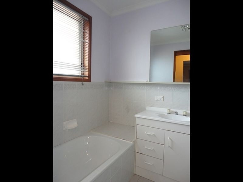 68 Pockett Avenue, Banks ACT 2906