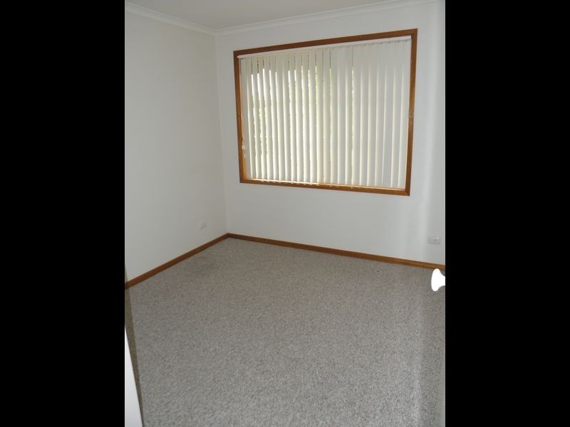 35 Clare Dennis Avenue, Gordon ACT 2906