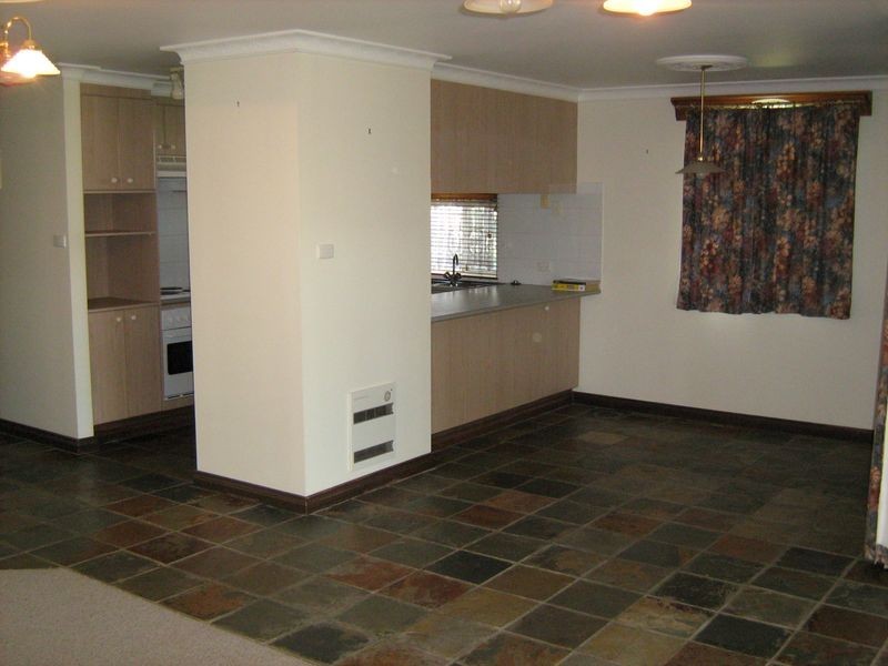 65/12 Albermarle Street “Byron Court, Phillip ACT 2606
