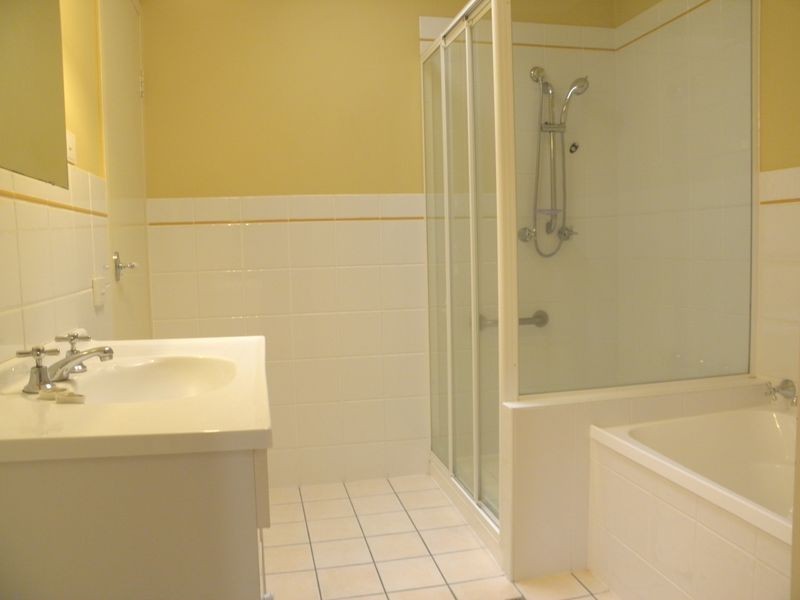 8/167 Knoke Avenue, Gordon ACT 2906