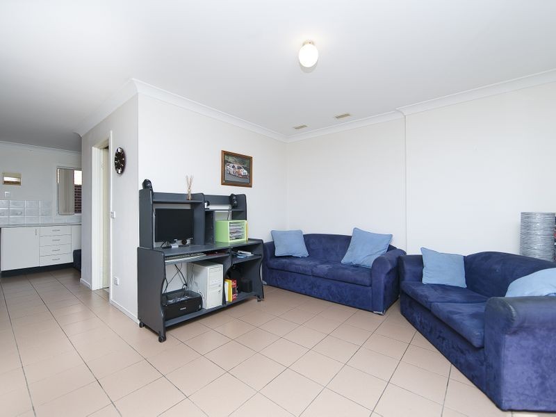 2/33 Yarrawonga Street, Ngunnawal ACT 2913