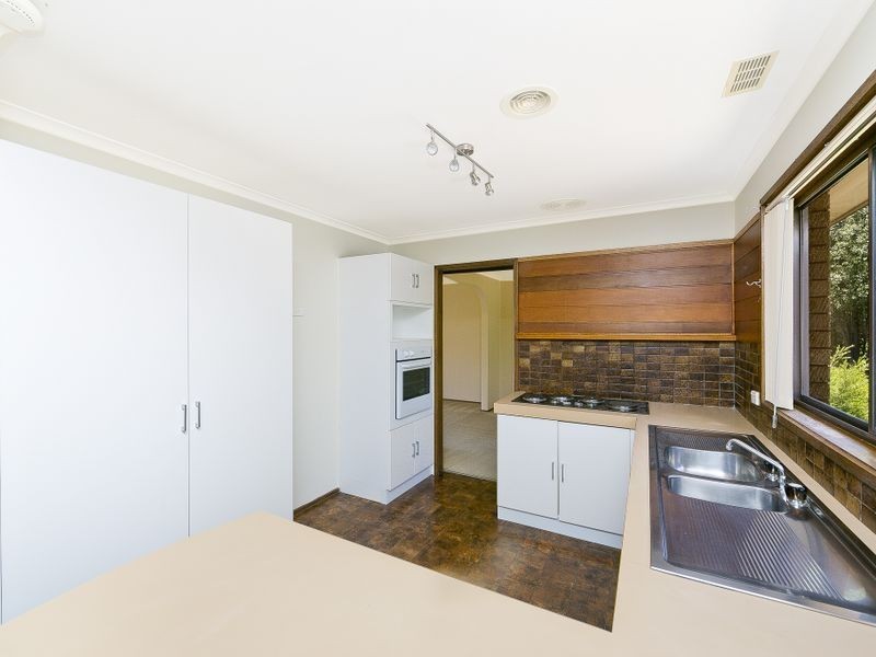 10 Bouchard Place, Fadden ACT 2904