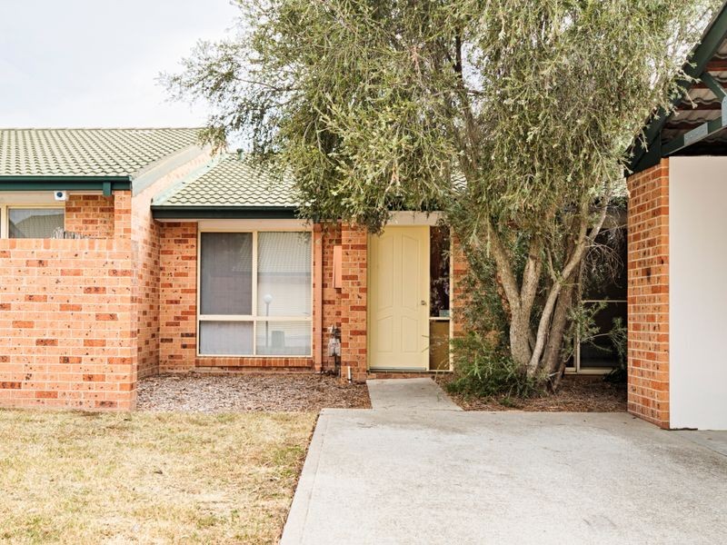 7/10 Zeitz Court, Banks ACT 2906